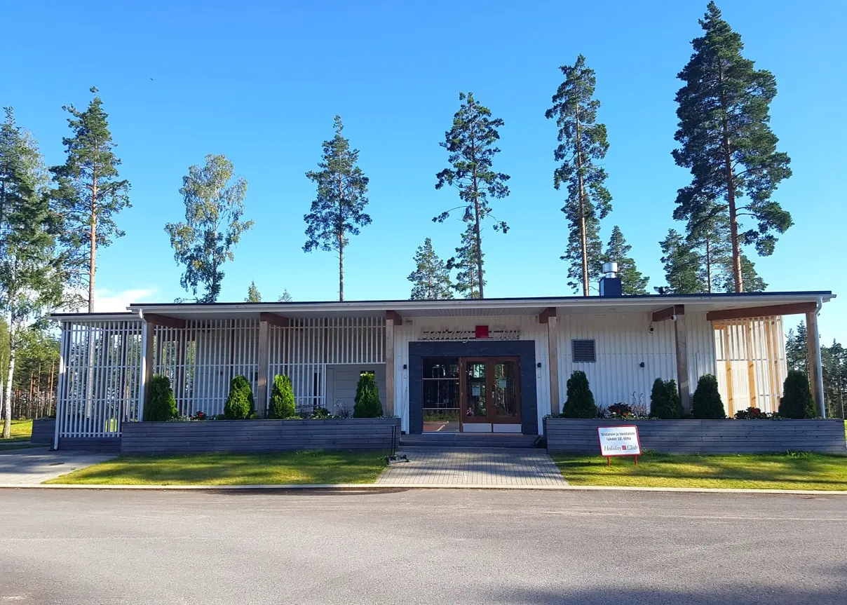 Golf Club — image 2